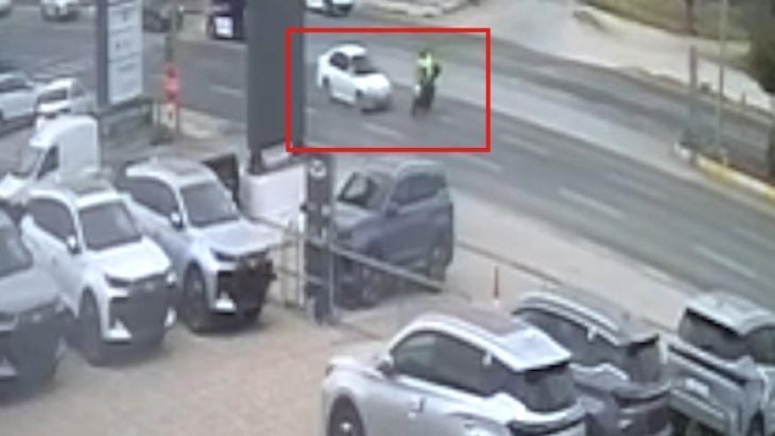Edremit'te feci kaza kamerada! Otomobilin çarptığı motosikletin sürücüsü Mustafa Özcan hayatını kaybetti