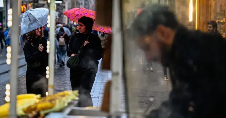 İstanbul'da sel alarmı. Saat verildi, bu ilçelerde yaşayanlar dikkat
