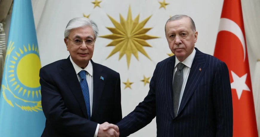 Cumhurbaşkanı Erdoğan ve Kazakistan Cumhurbaşkanı Tokayev bir araya geldi