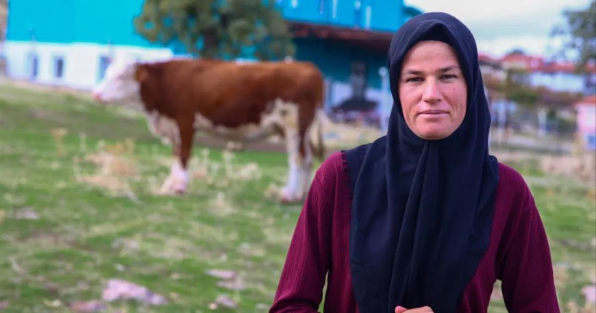 Fabrikada işçi olarak çalışırken başladı, şimdi "hanımağa" diyorlar